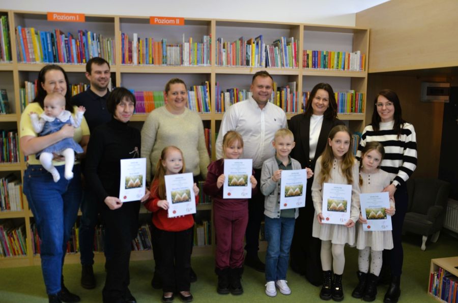 Uroczystość w sochocińskiej bibliotece. Czytelnicy roku nagrodzeni